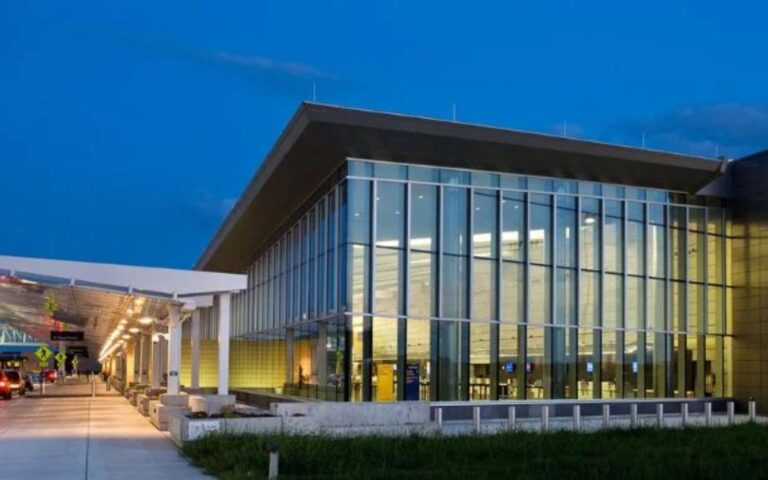 CommuteAir headquarters